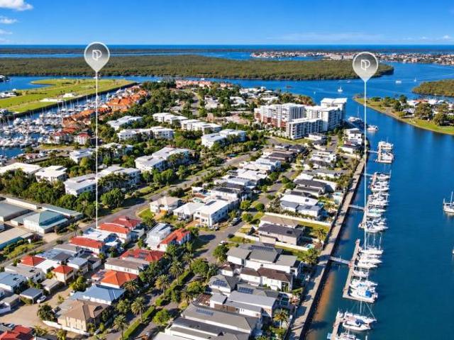 House for sale in Hope Island, Gold Coast City