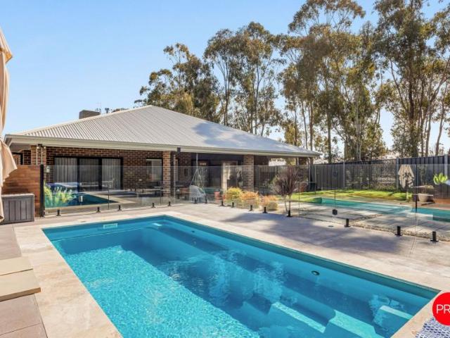 House for sale in Jackass Flat, Bendigo