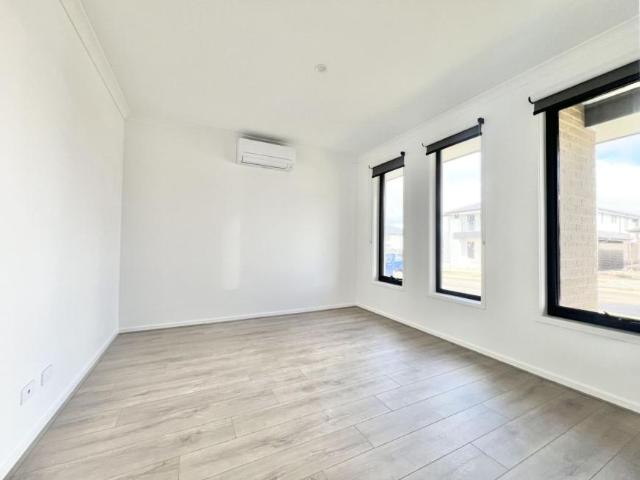 House for rent in Pinegrove, Melbourne