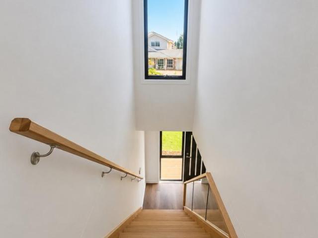 House for sale in Keilor Lodge, Melbourne