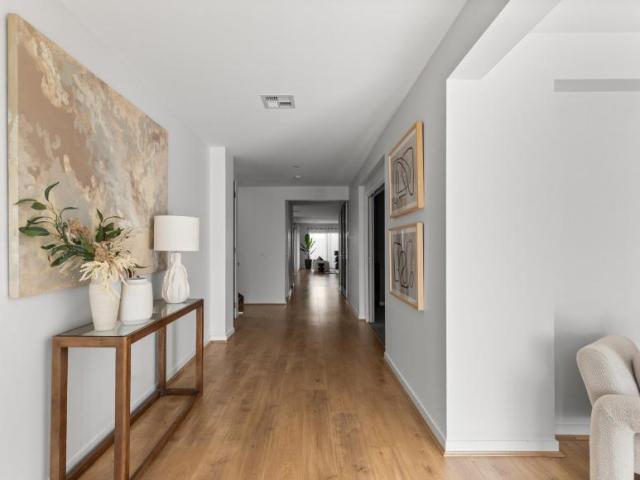 House for sale in Somerfield Estate, Melbourne