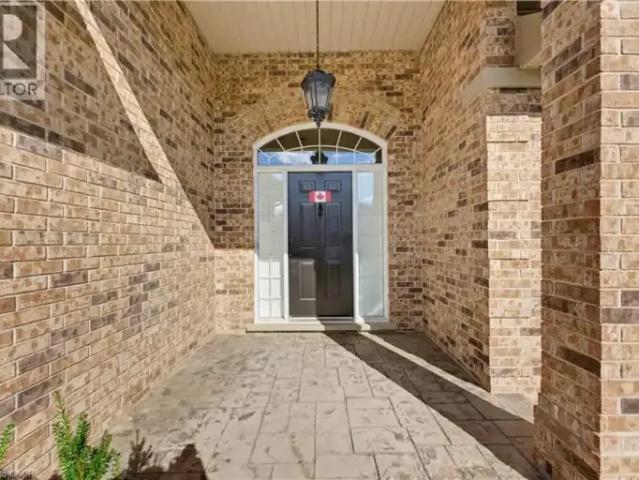 House for rent in Pioneer Tower West, Kitchener