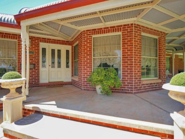 House for sale in Lake Wyangan, Griffith City Council