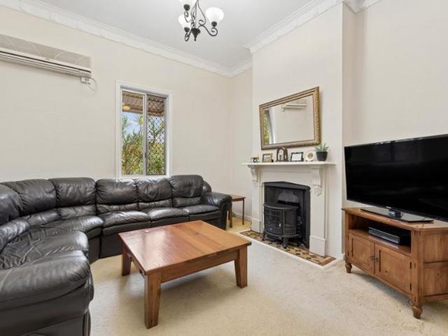 House for sale in Lota, Greater Brisbane