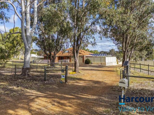 House for sale in Lower Chittering, Shire Of Chittering