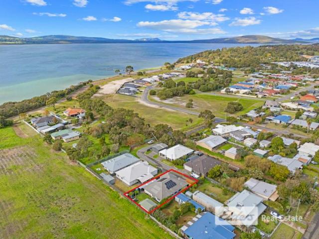 House for sale in Lower King, Albany