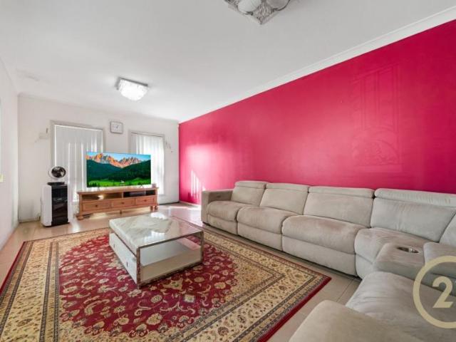 House for sale in Lurnea, New South Wales