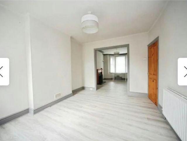 House for rent in Spring Park, Luton