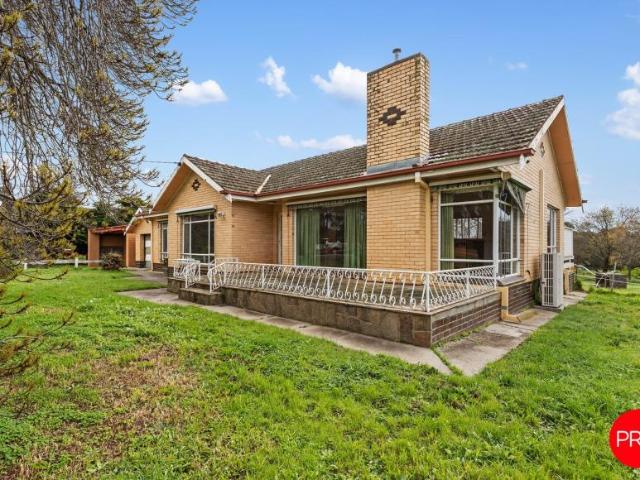 House for sale in Maiden Gully, Bendigo