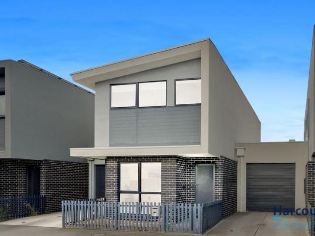 House for sale in Maidstone, Melbourne
