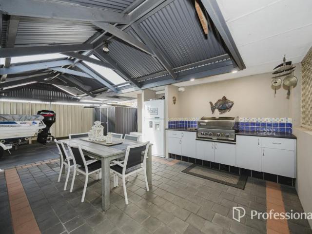 House for sale in Marangaroo, City of Wanneroo