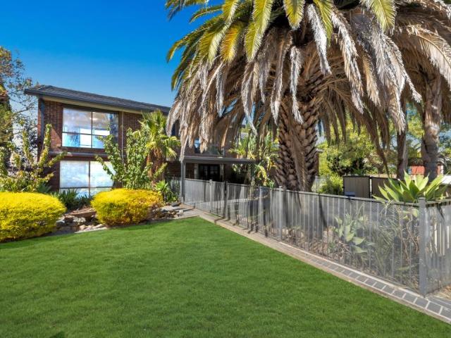 House for sale in Marcus Hill, Victoria