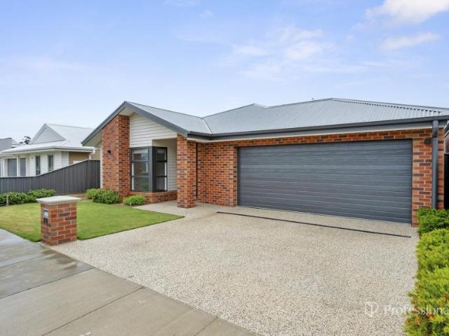 House for sale in Maryborough, Shire of Central Goldfields
