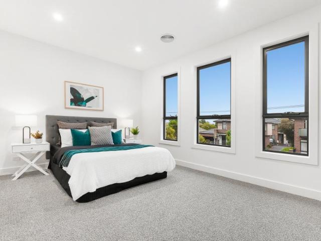 House for rent in McKinnon, Melbourne