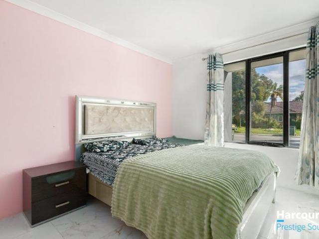 House for sale in Midland, City of Swan