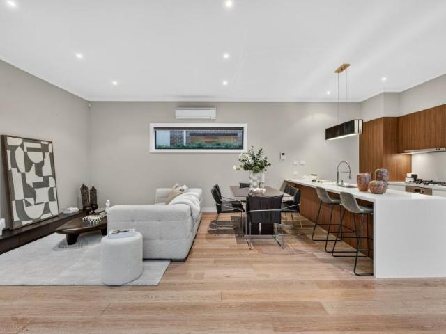 House for sale in Mont Albert North, Melbourne