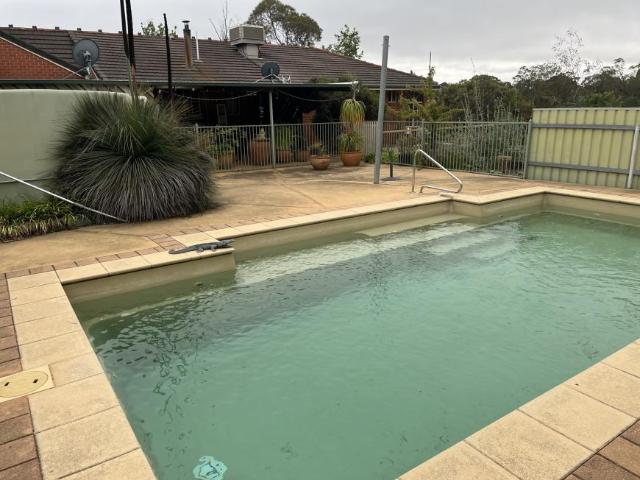 House for sale in Victoria
