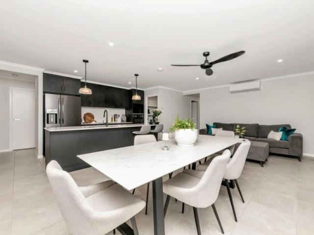 House for sale in Mount Louisa, Queensland