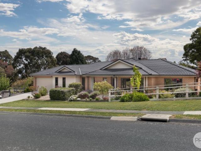 House for sale in Mount Pleasant, Ballarat