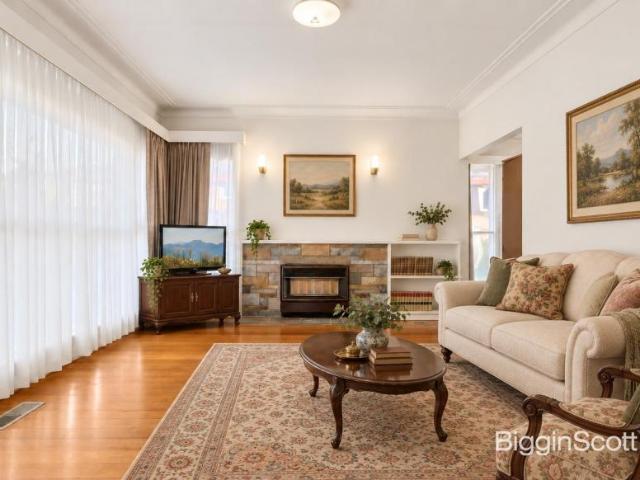 House for sale in Mount Waverley, Melbourne