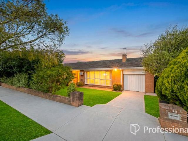 House for sale in Mount Waverley, Melbourne