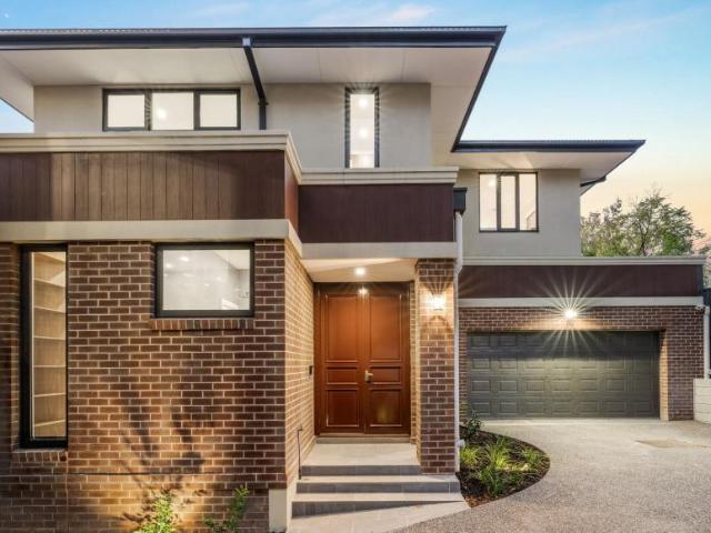 House for sale in Mount Waverley, Melbourne