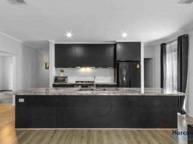 House for sale in Munno Para, Adelaide