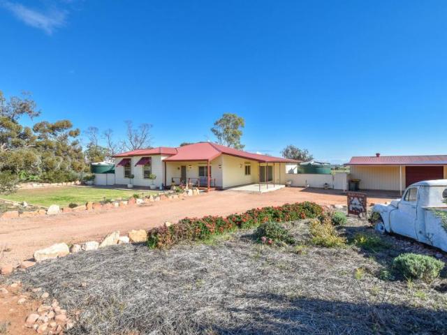 House for sale in Warnertown, Napperby