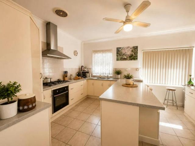 House for sale in Narrogin, Shire Of Narrogin