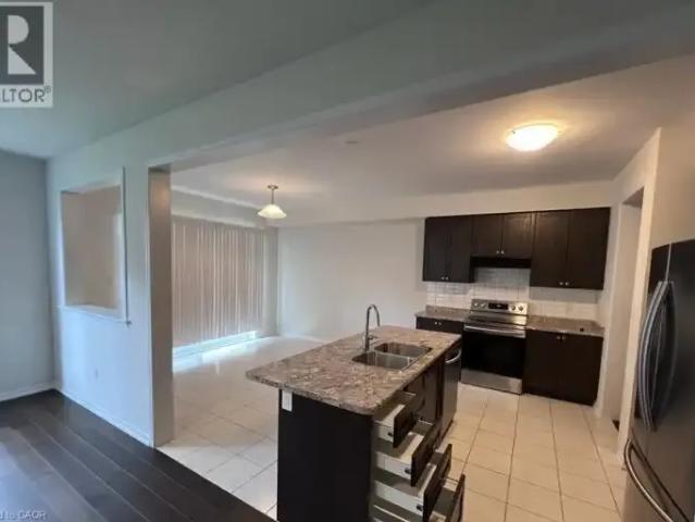 House for rent in Niagara Falls, Golden Horseshoe