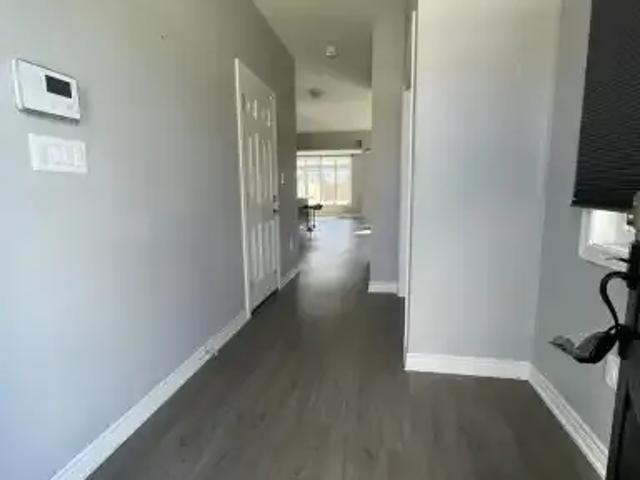House for rent in Niagara Falls, Golden Horseshoe