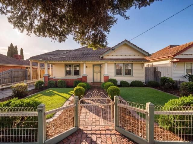 House for sale in Oakleigh, Melbourne
