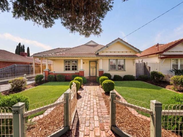 House for sale in Oakleigh, Melbourne