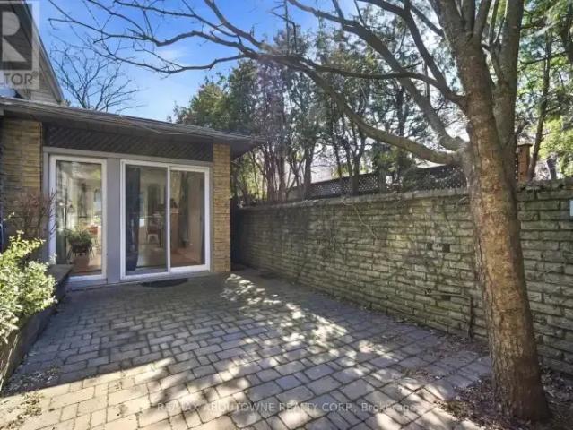 House for rent in Oakville, Ontario