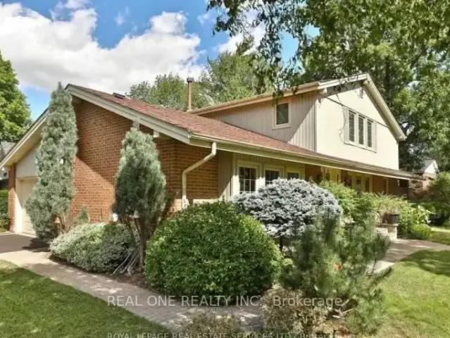 House for rent in Oakville, Ontario