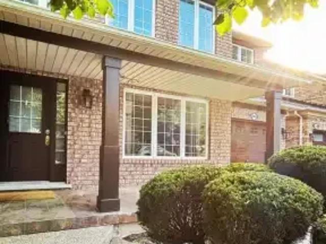 House for rent in Oakville, Ontario