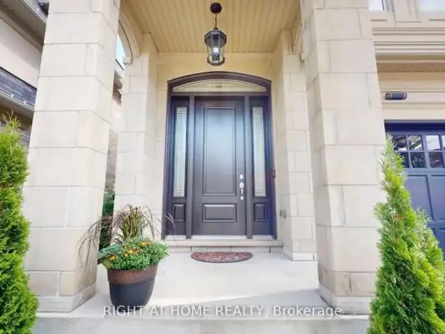 House for rent in Oakville, Ontario
