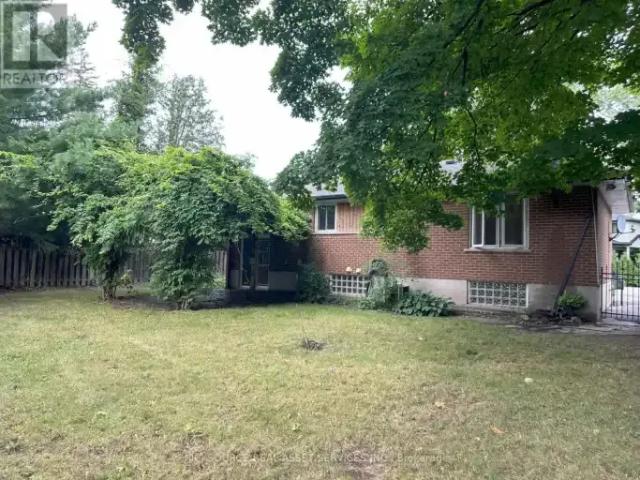House for rent in Oakville, Ontario