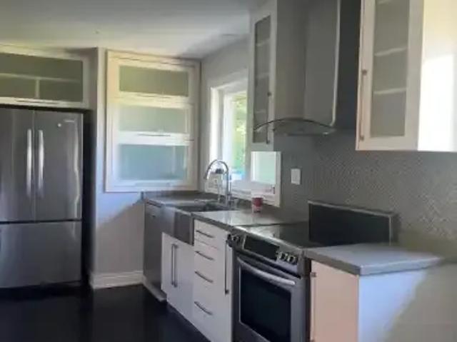 House for rent in Oakville, Ontario