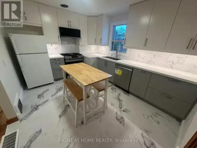 House for rent in Oakville, Ontario