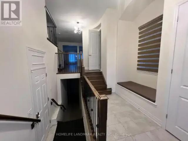House for rent in Oakville, Ontario