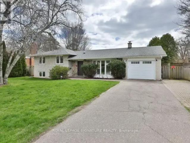House for rent in Oakville, Ontario