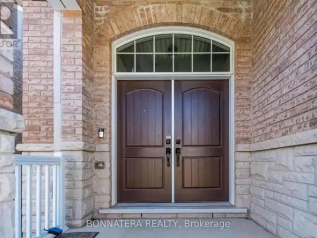 House for rent in Oakville, Golden Horseshoe