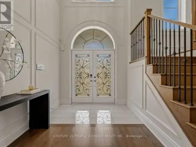 House for rent in Oakville, Golden Horseshoe