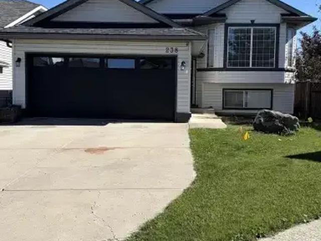 House for rent in Okotoks, Alberta