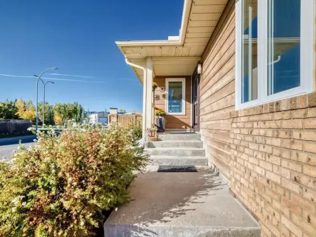 House for rent in Crystal Ridge, Okotoks