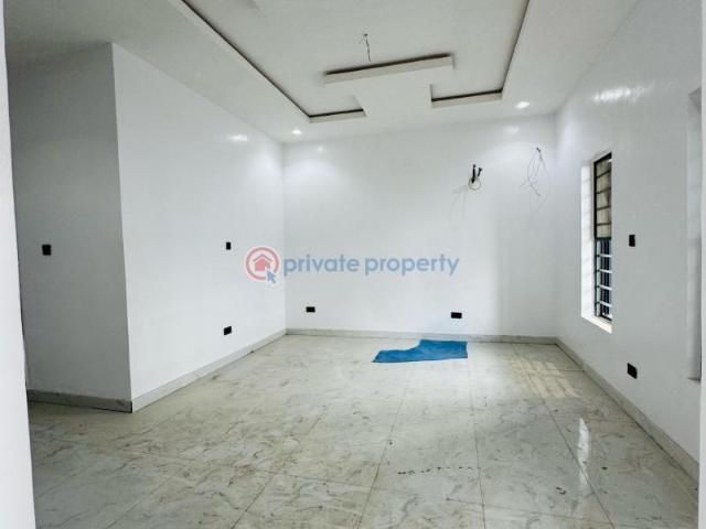 House for rent in Ikeja , Abuja