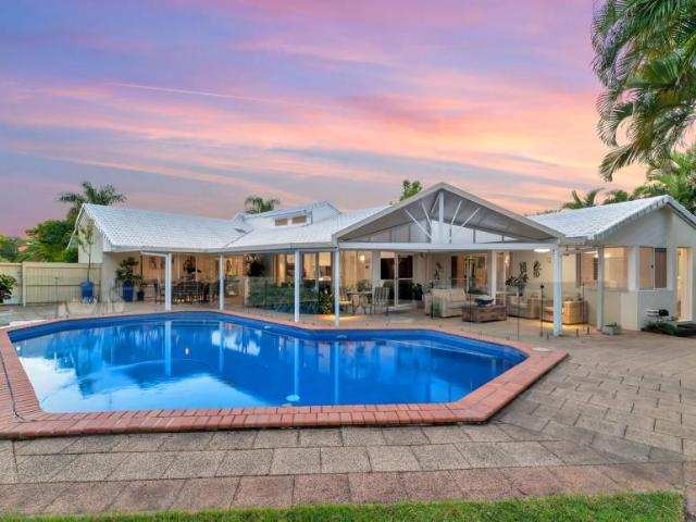 House for sale in Oxenford, Gold Coast City