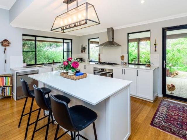 House for sale in Parkerville, Shire of Mundaring