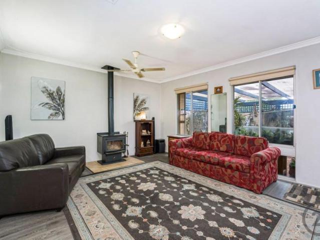 House for sale in Pinjarra, Western Australia